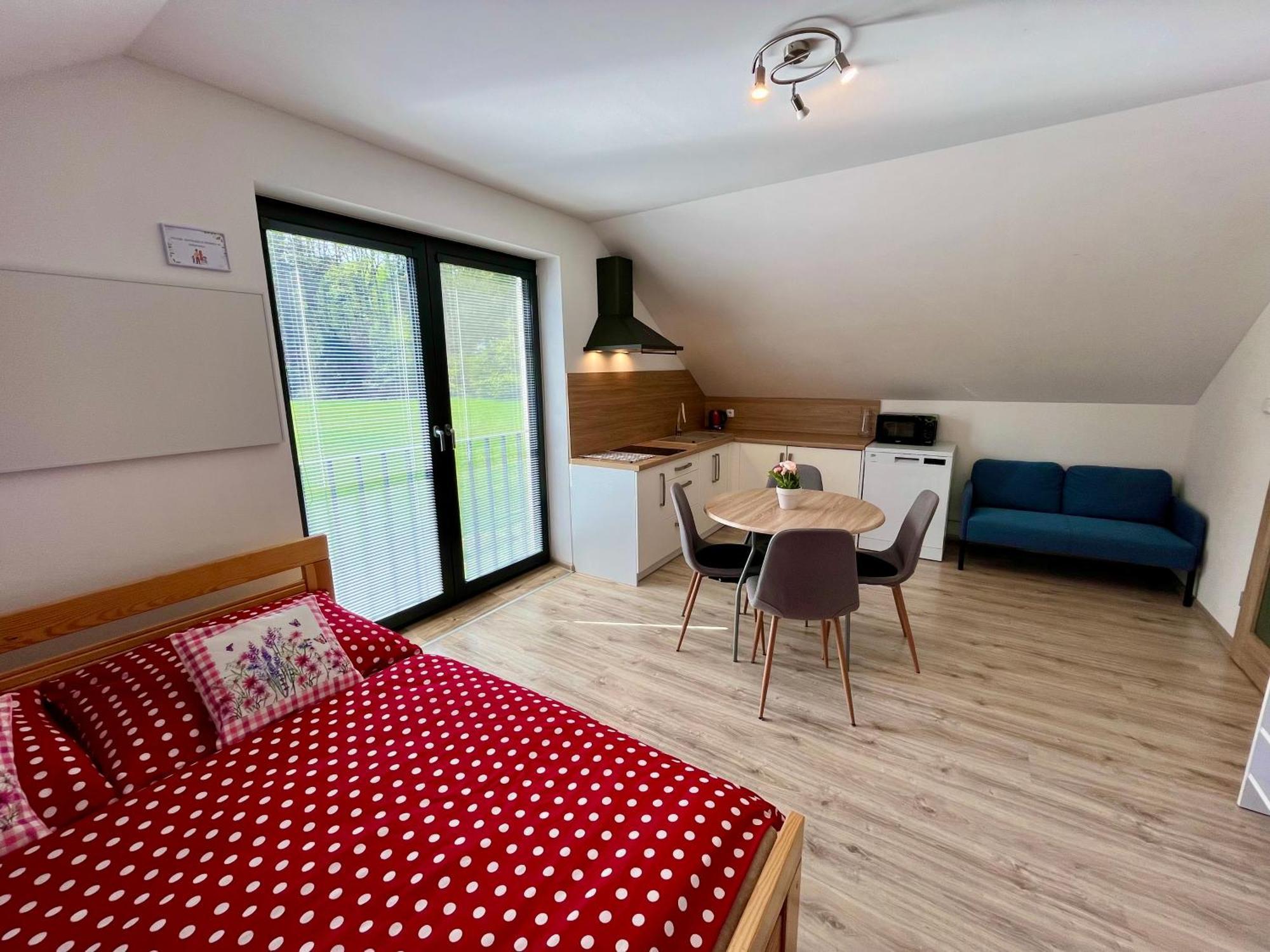 Apartment U Kempu Dolni Lomna